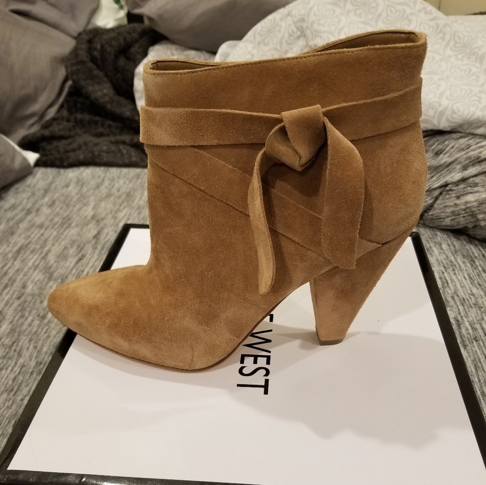Nine West Wacesso Booties